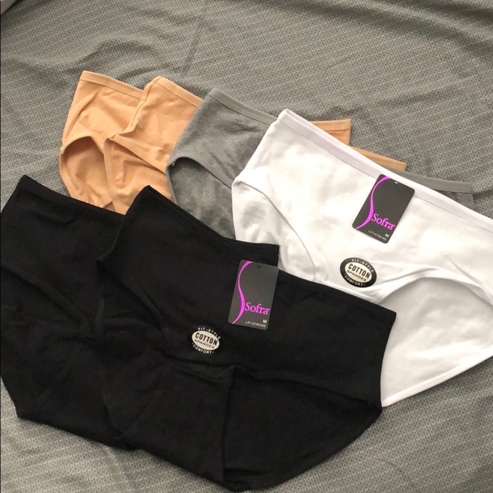 New with tags women’s underwear pack of 6
